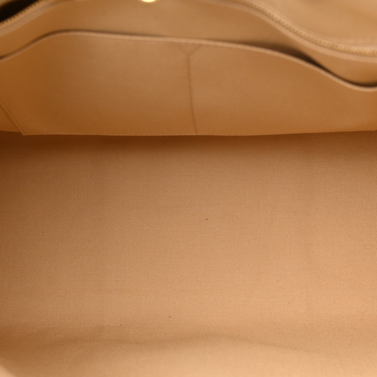 Monogram Giant Onthego GM Kaki Beige