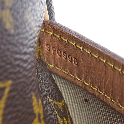 Louis Vuitton Monogram Reporter GM 8 of 12