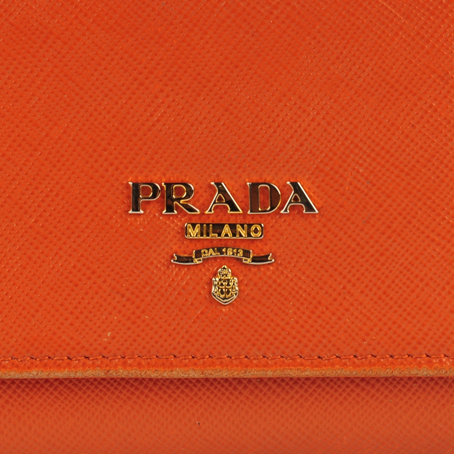 Saffiano Metal Oro Chain Wallet Papaya