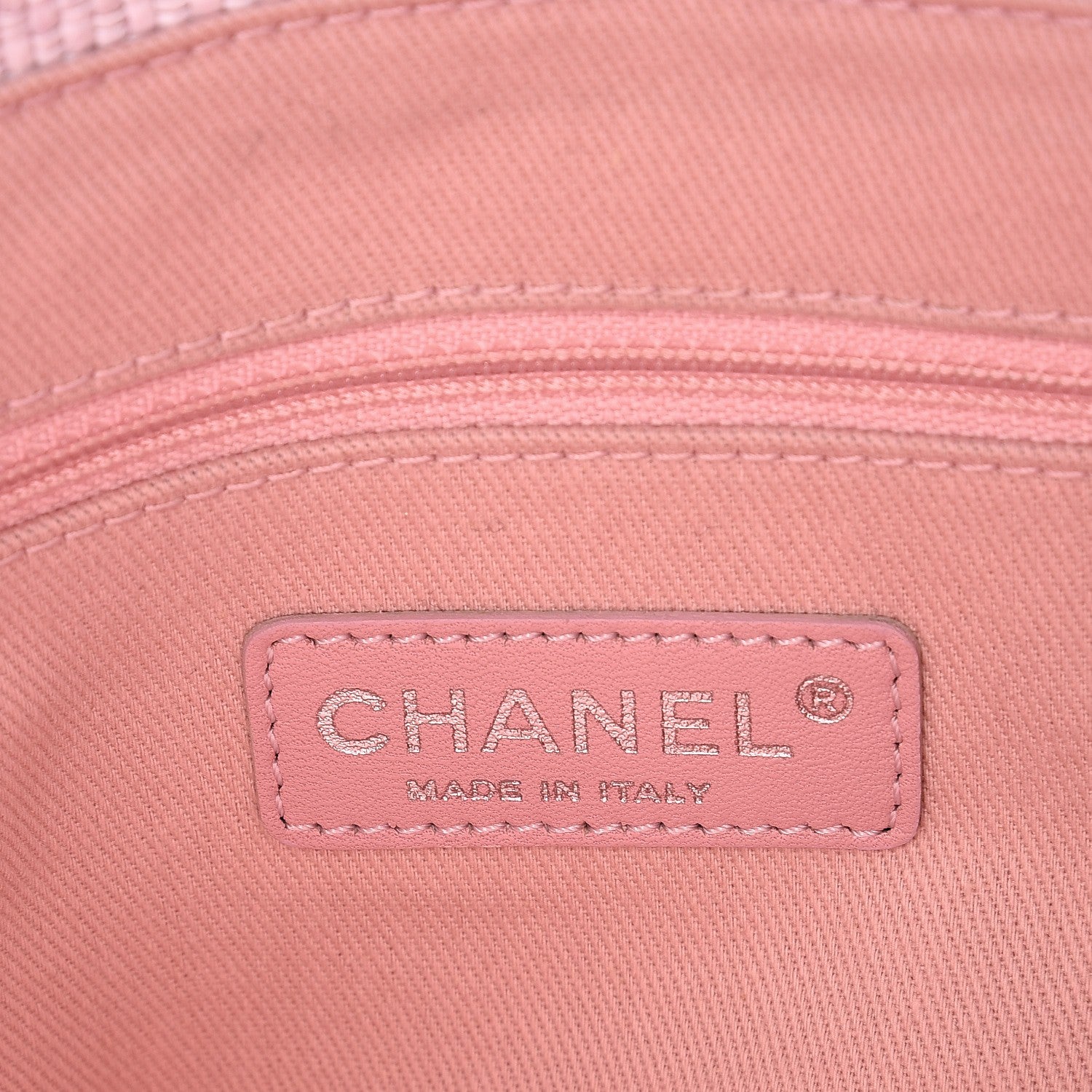 Chanel Woven Straw Raffia Small Deauville Messenger Light Pink 6 of 7