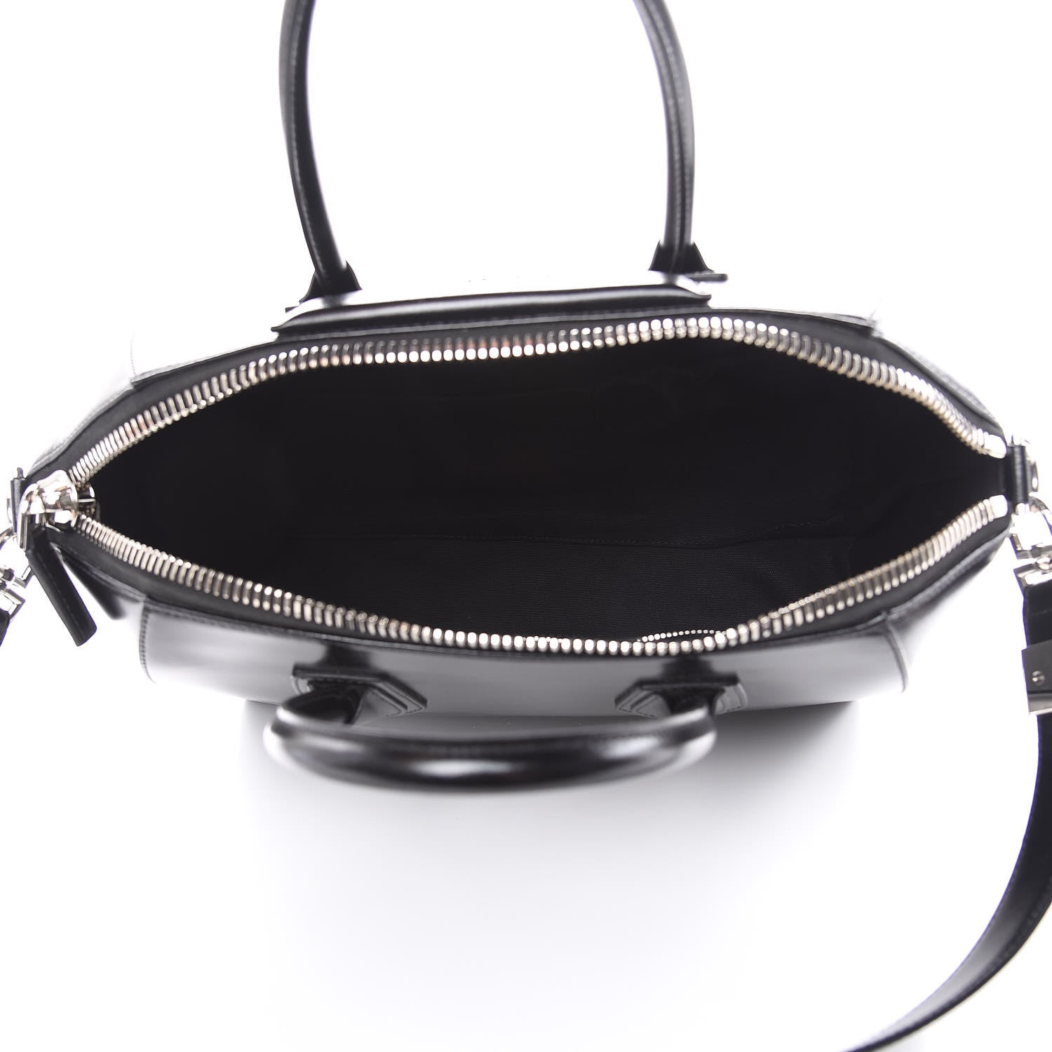 Givenchy Shiny Lord Calfskin Medium Antigona Black 5 of 10