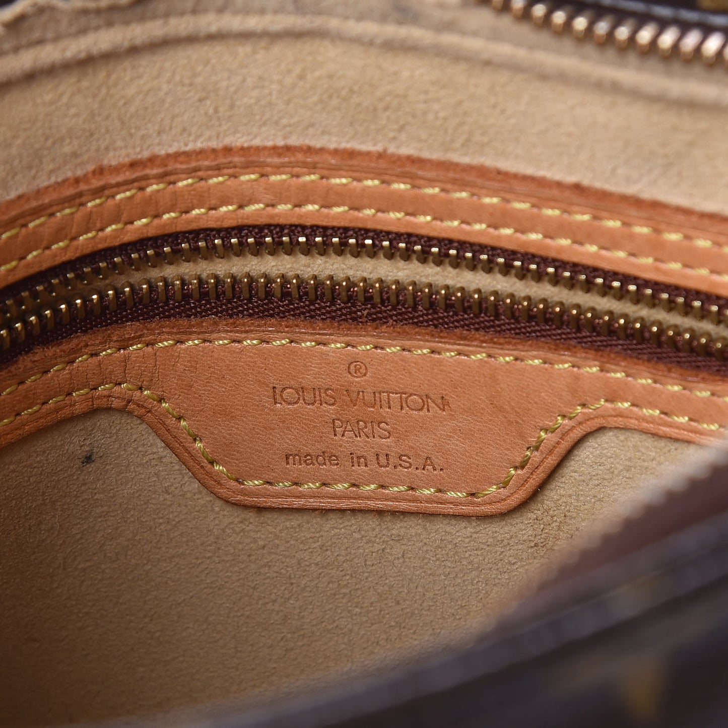 Monogram Looping MM