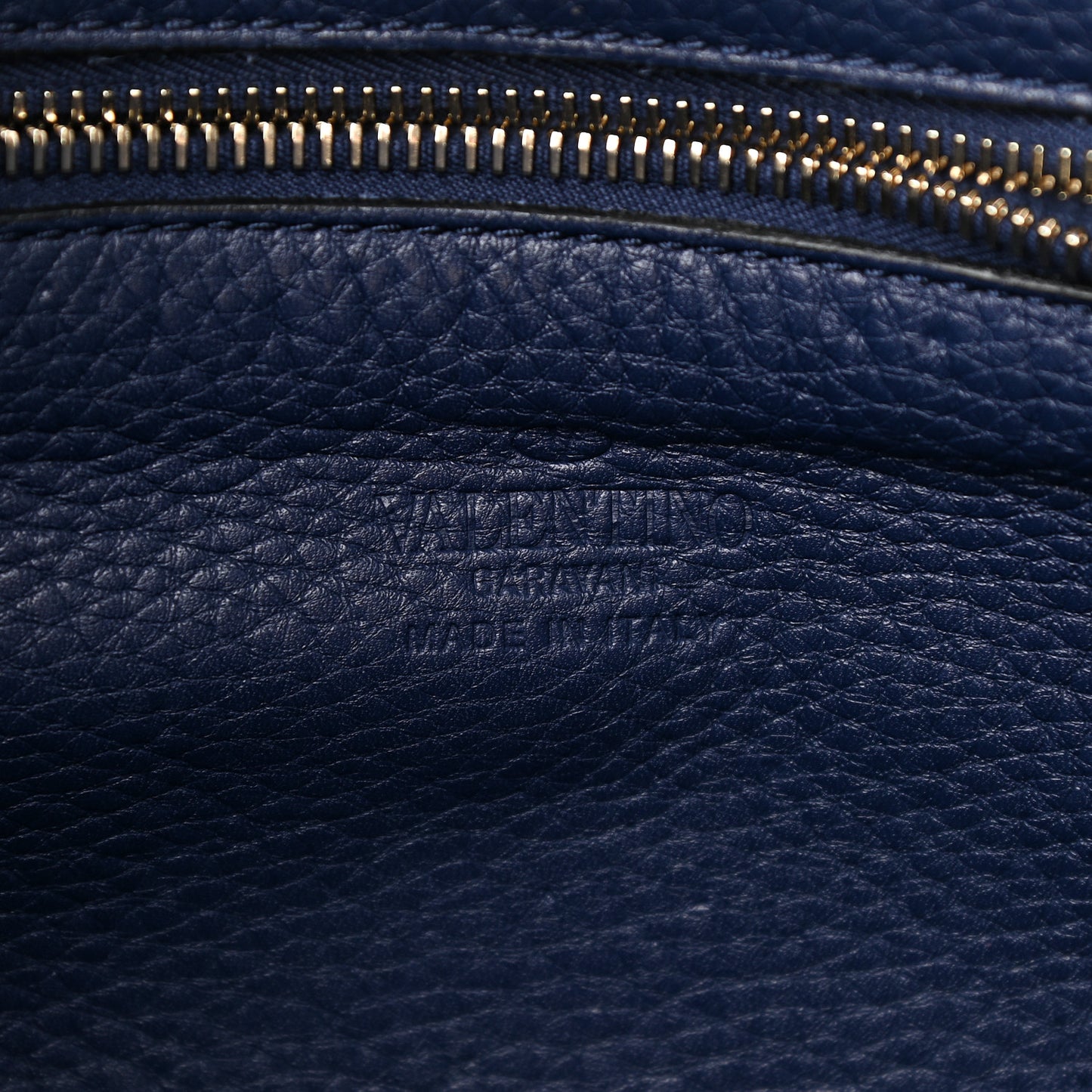 Vitello Small Rockstud Tote Marine