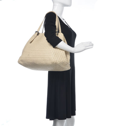 Bottega Veneta Nappa Intrecciato Large Cesta Tote White 2 of 11