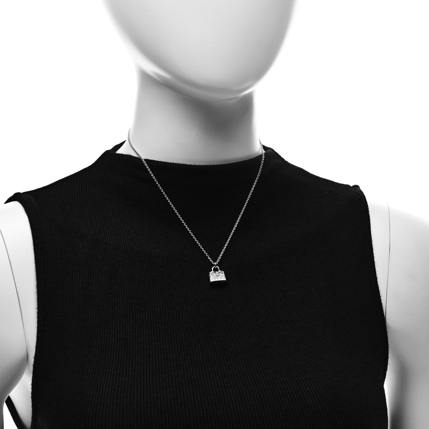 18K White Gold Diamond Kelly Amulette Pendant Necklace