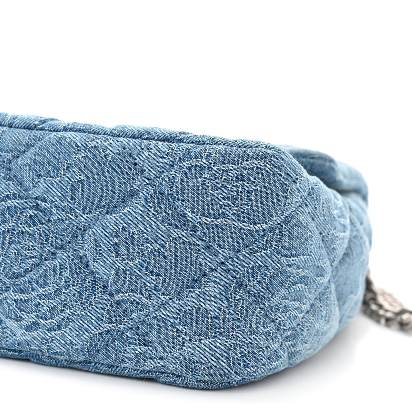 Denim Quilted Medium Camellia Sweetheart Flap Blue