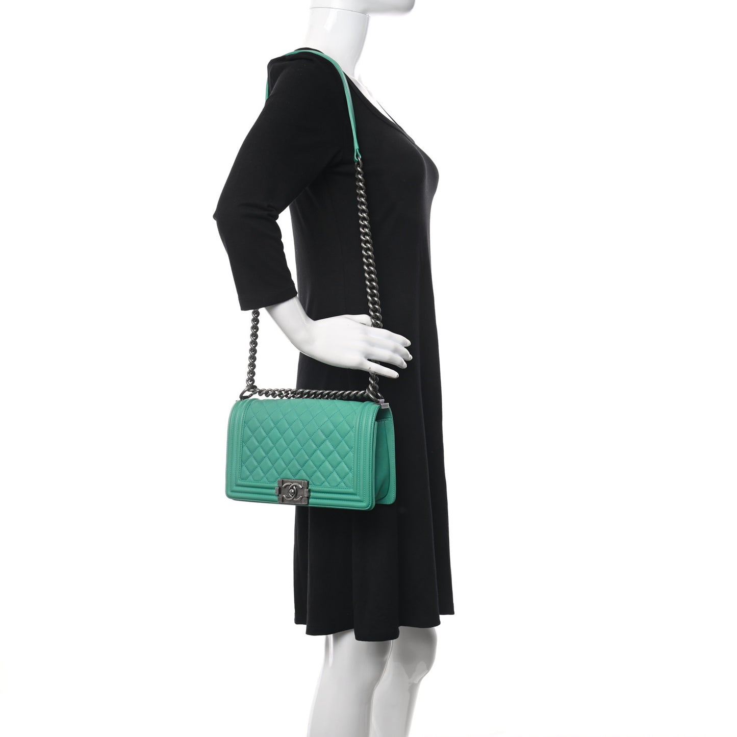 Calfskin Quilted Medium Boy Flap Green