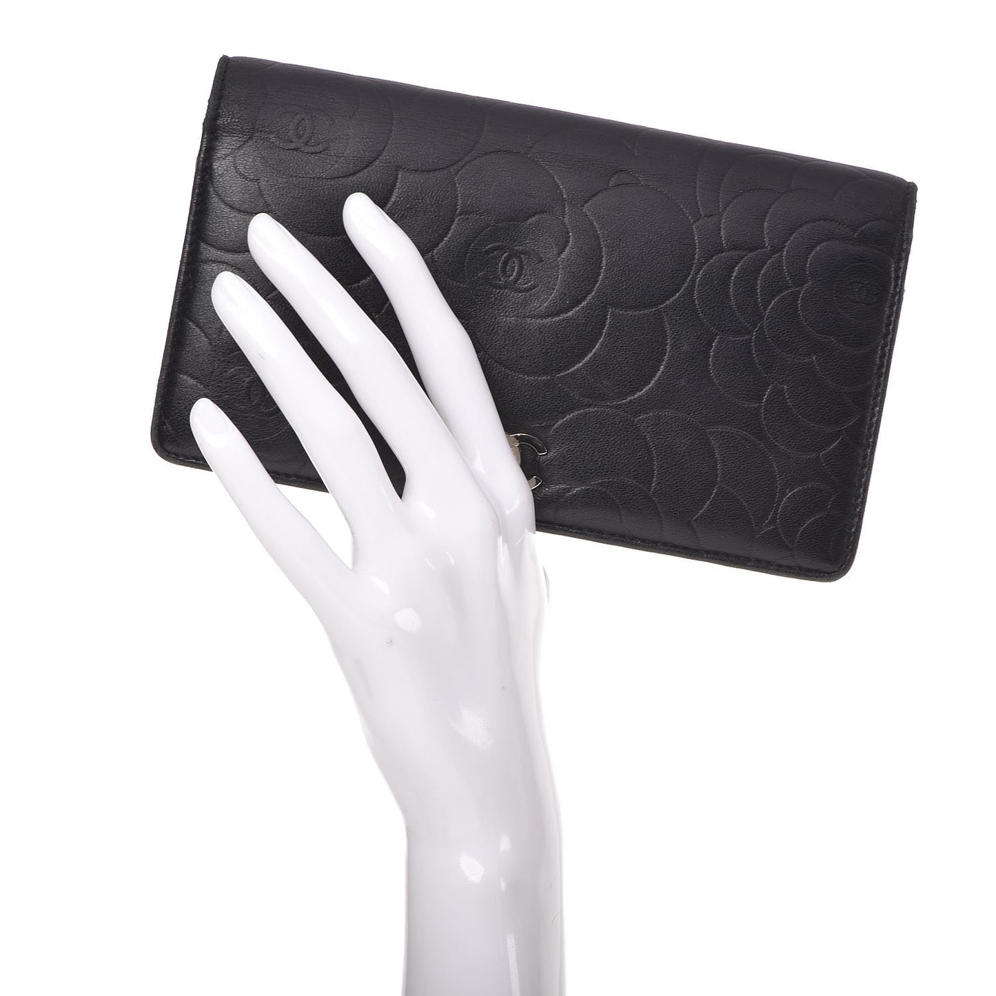 Lambskin Camellia Embossed Yen Wallet Black