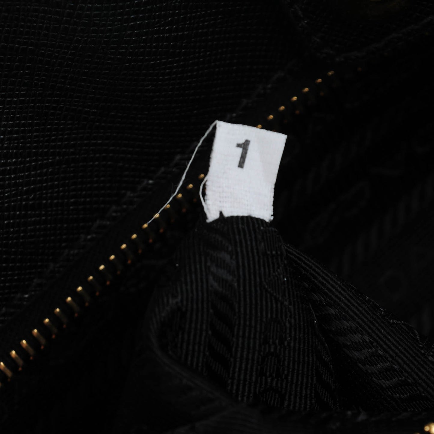 Saffiano Lux Large Tote Nero Black