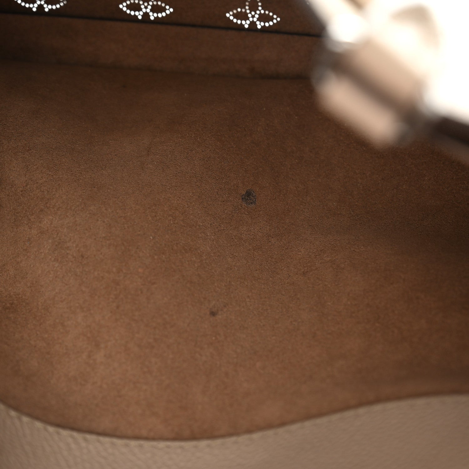 Louis Vuitton Mahina Bella Tote Galet 10 of 13