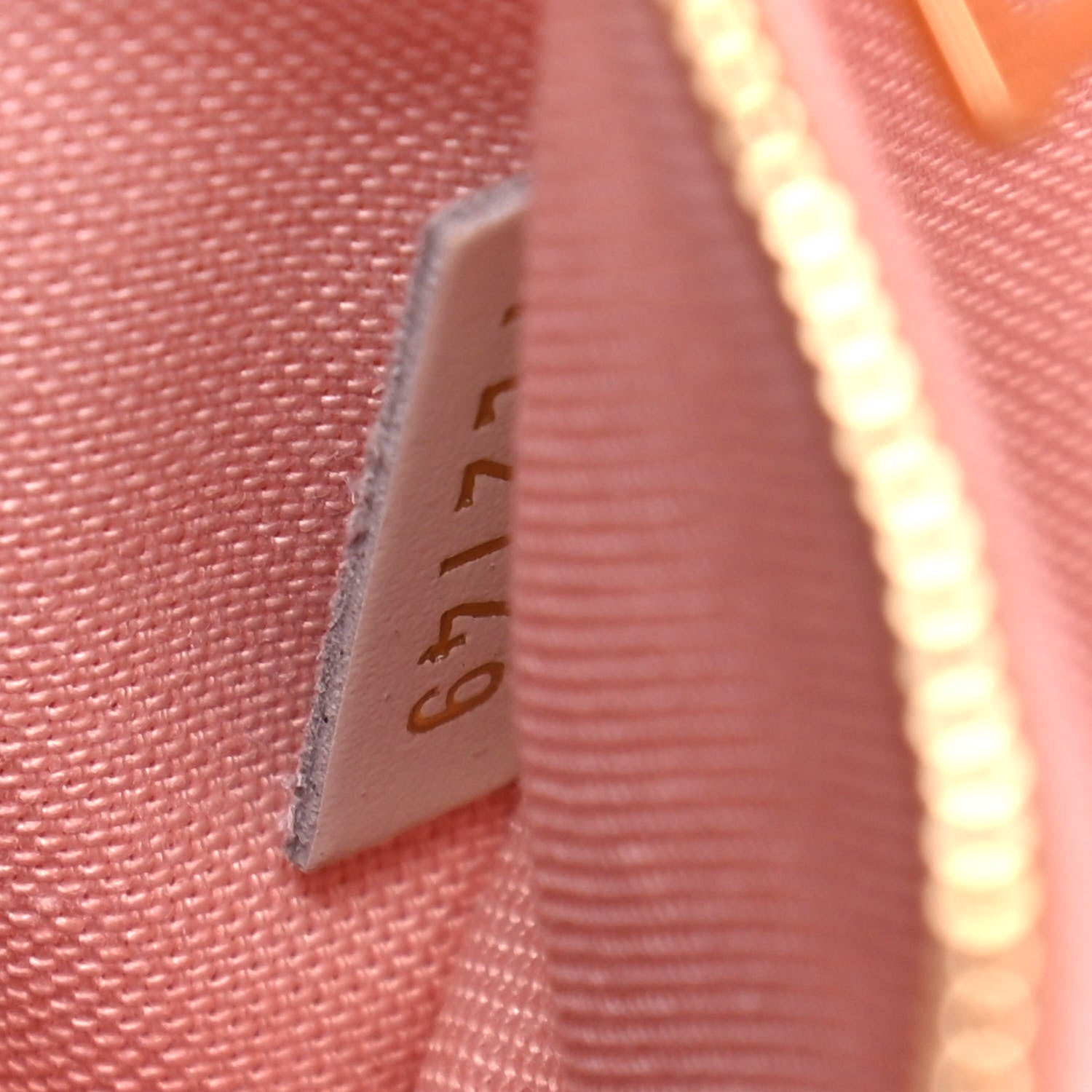 Louis Vuitton Monogram Giant Onthego GM Rouge Rose 7 of 10