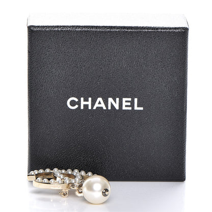 Chanel Pearl CC Drop Brooch Gold 5 of 5