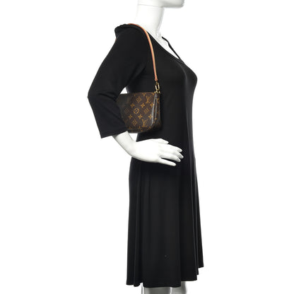 Louis Vuitton Monogram Pochette Accessories NM 2 of 10