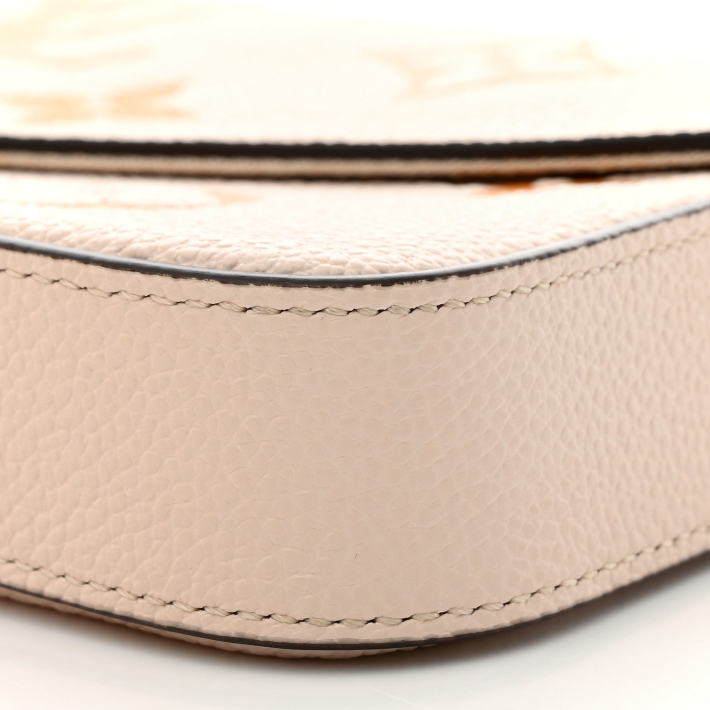Empreinte Monogram Giant By The Pool Felicie Pochette Chain Wallet Cream Saffron