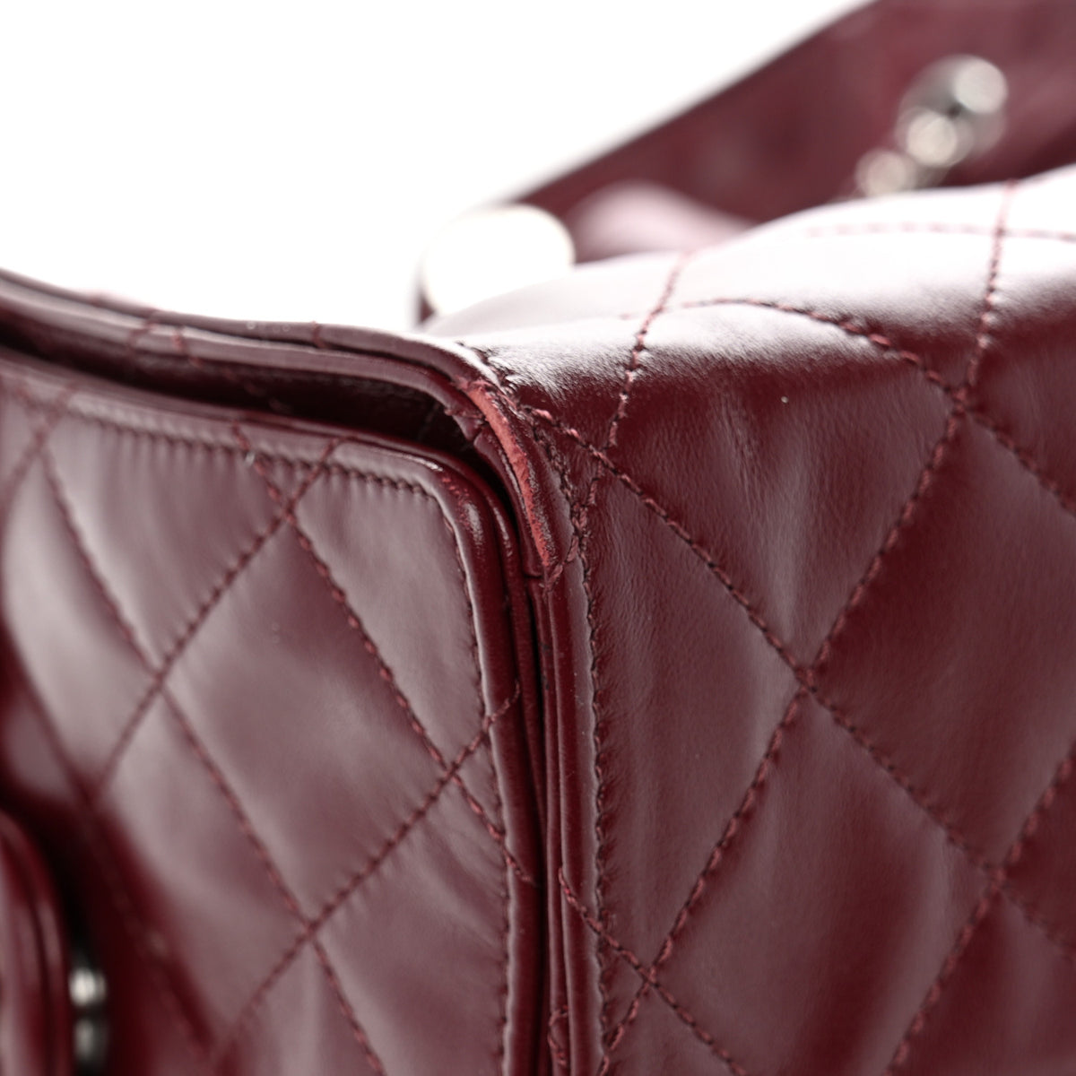 Shiny Crumpled Calfskin Quilted Medium Chanel 25 Handbag Dark Burgundy