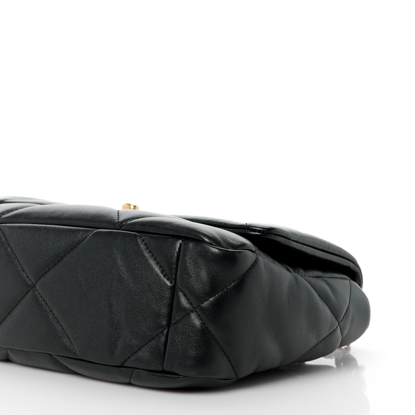 Lambskin Quilted Medium Chanel 19 Flap Black