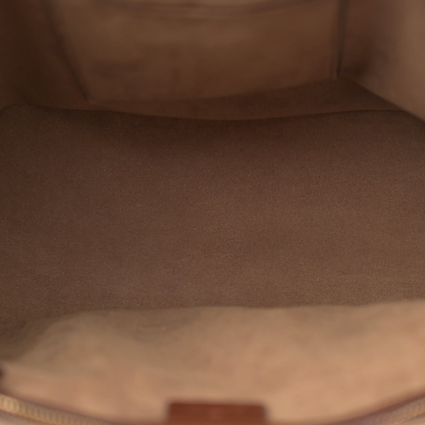 GG Supreme Monogram Medium Zippered Bucket Tote Beige Tuscany