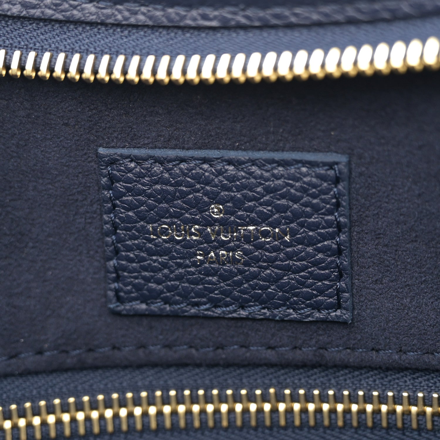 Louis Vuitton Empreinte Monogram Giant CarryAll MM Navy 7 of 11