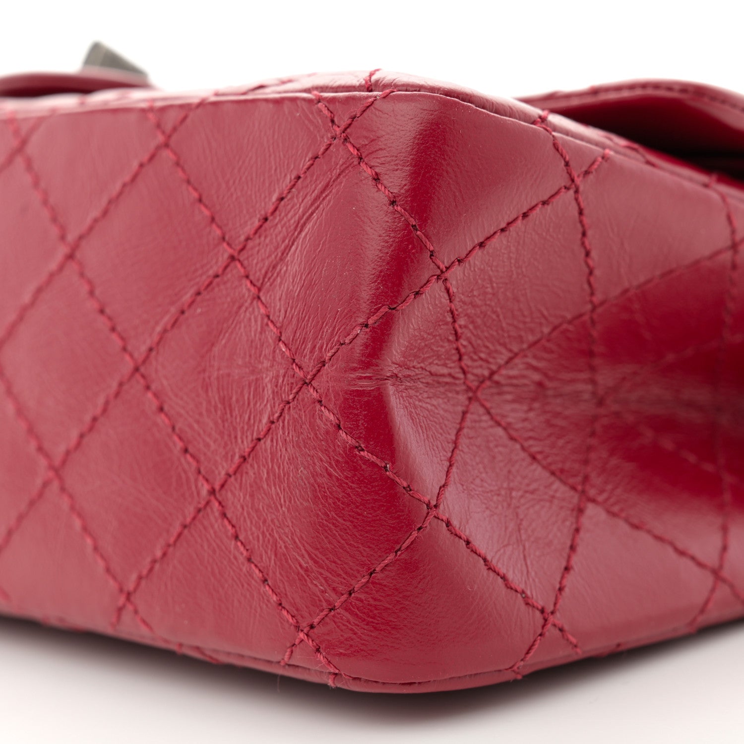 Chanel Aged Calfskin Quilted 2.55 Reissue 225 Flap Red 10 of 10