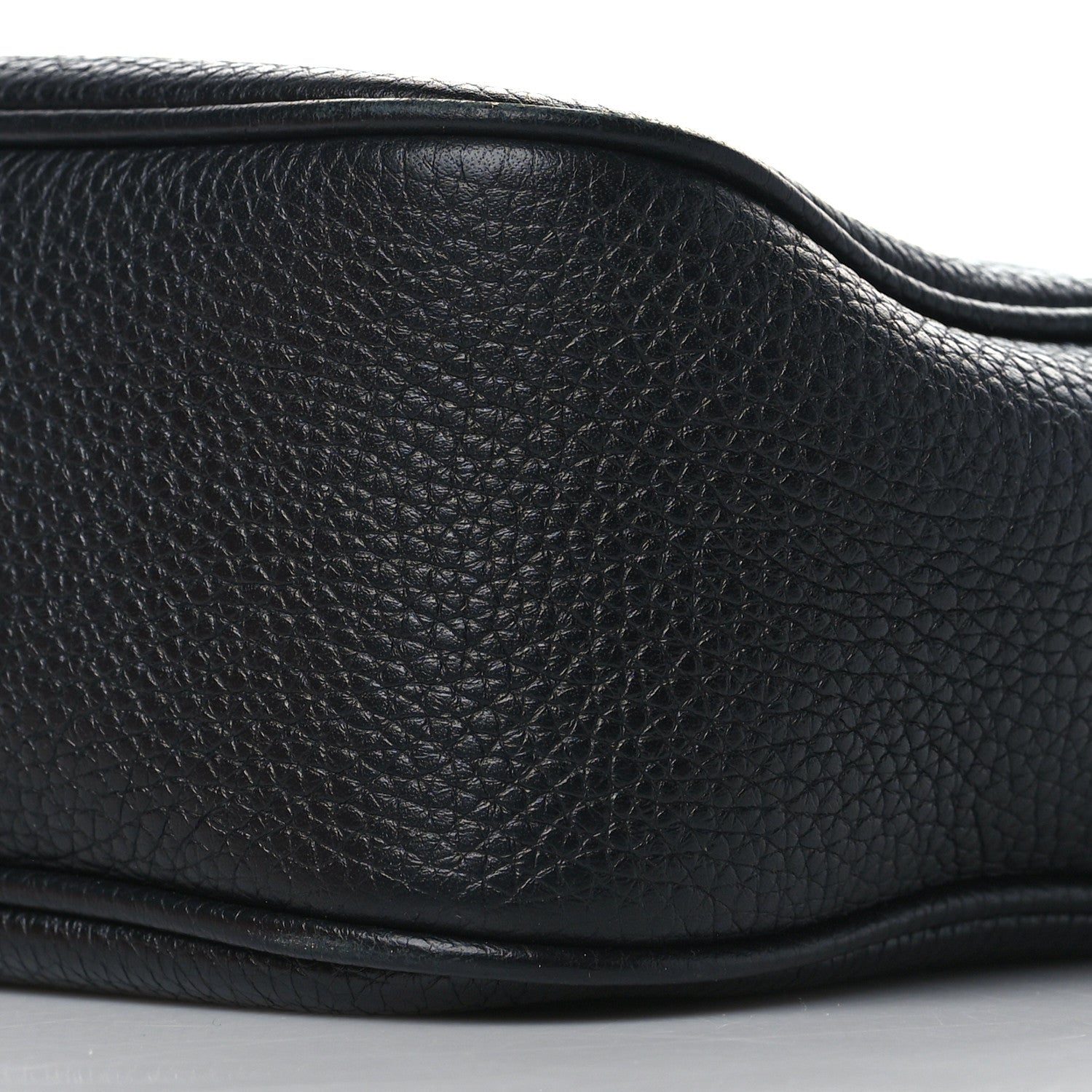 Gucci Pebbled Calfskin Small Soho Disco Bag Black 9 of 12