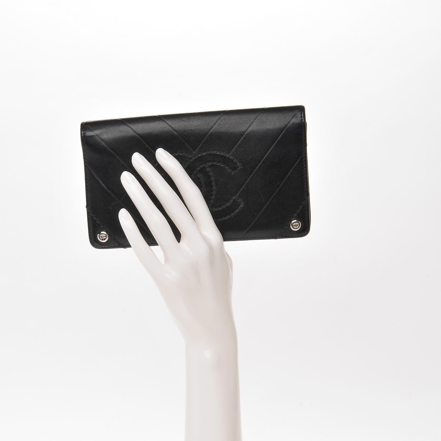 Chanel Calfskin Chevron CC All Day Long Yen Wallet Black 2 of 8