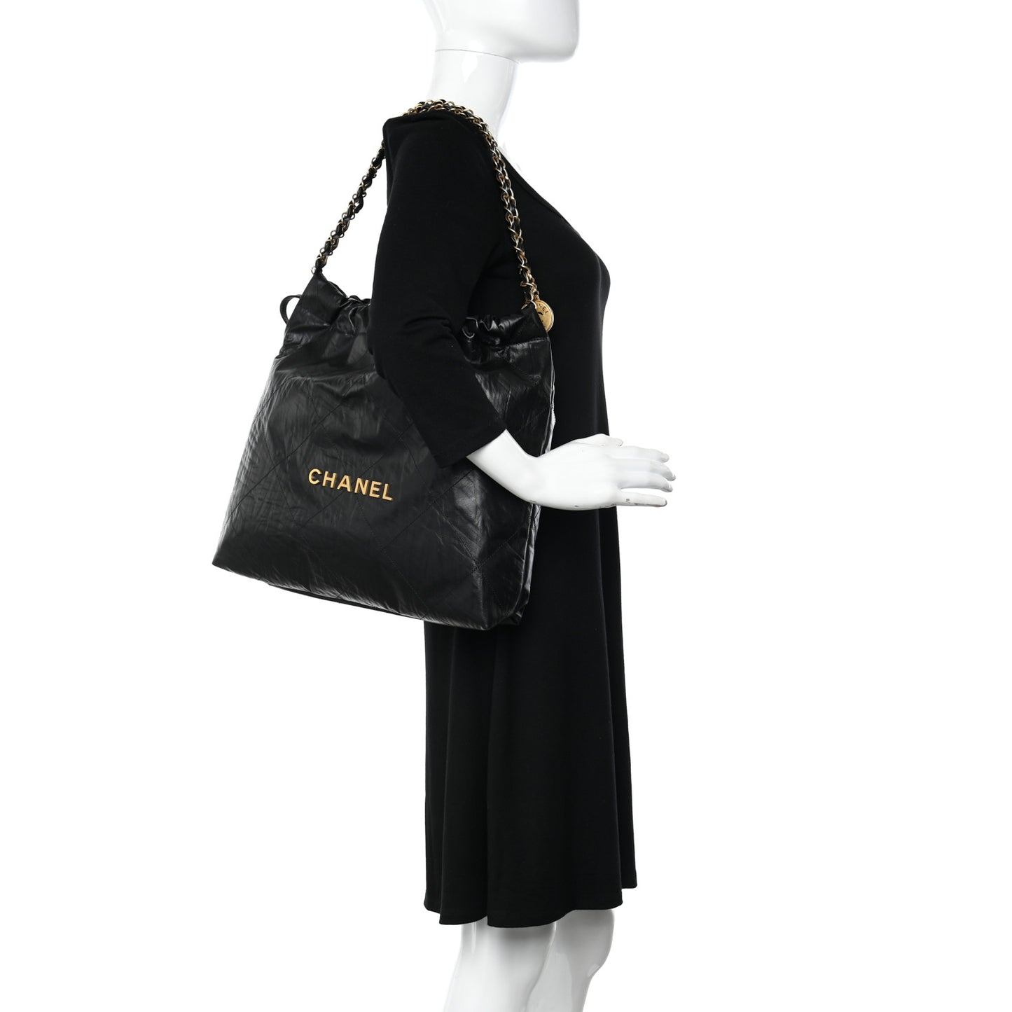 Crumpled Calfskin Quilted Chanel 22 Black