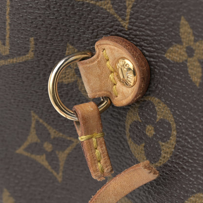Louis Vuitton Monogram Neverfull MM 24 of 33