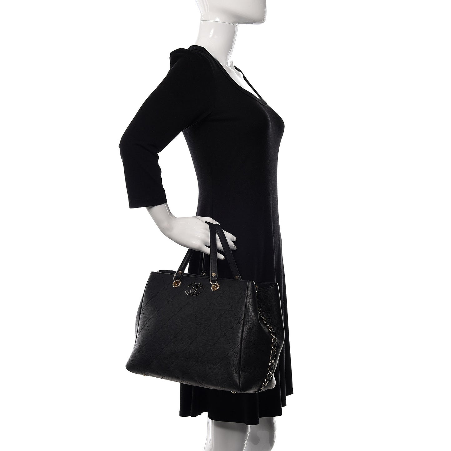 Bullskin Stitched Medium Shopping Bag Black