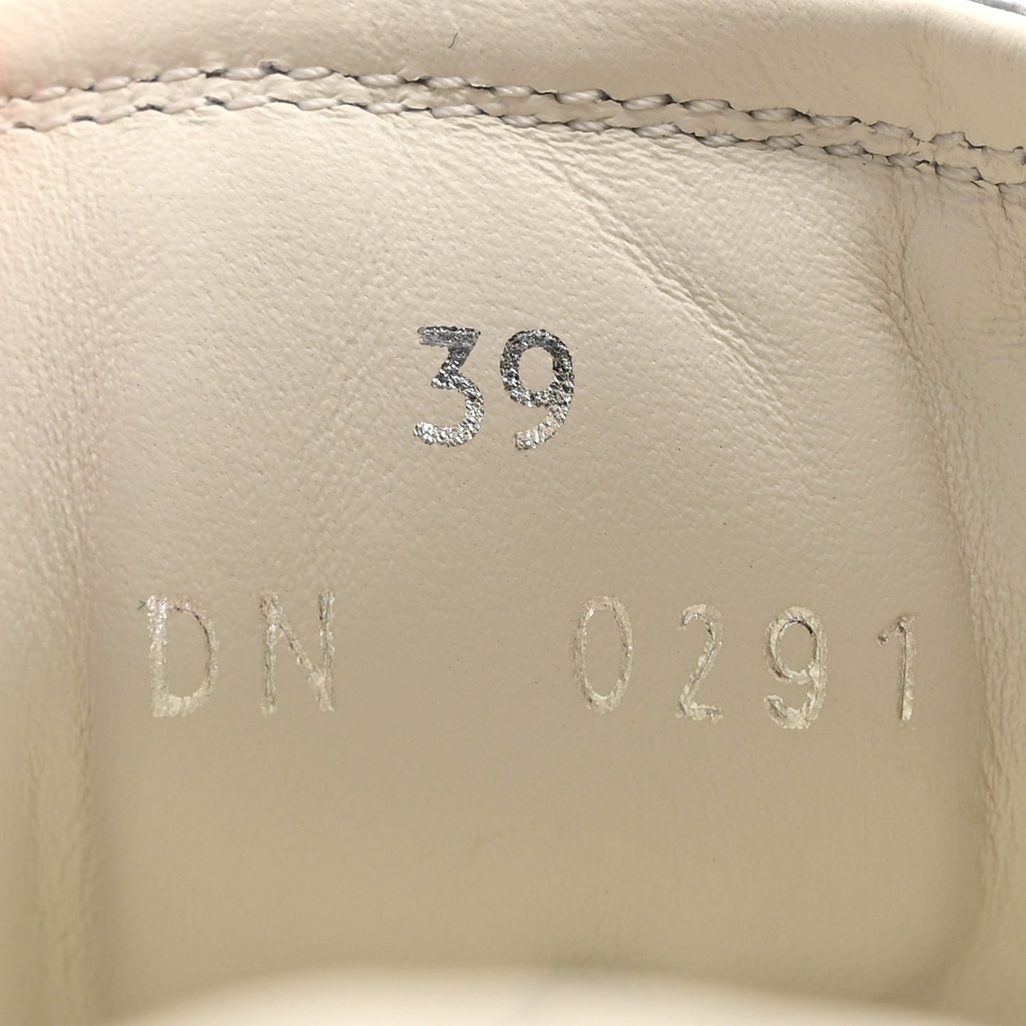 Calfskin Band Logo Womens City Sneakers 39 Silvery