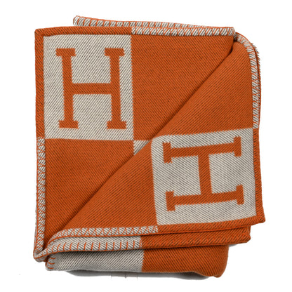 Hermes Wool Cashmere Signature Classic Avalon Blanket Ecru Potiron 2 of 3