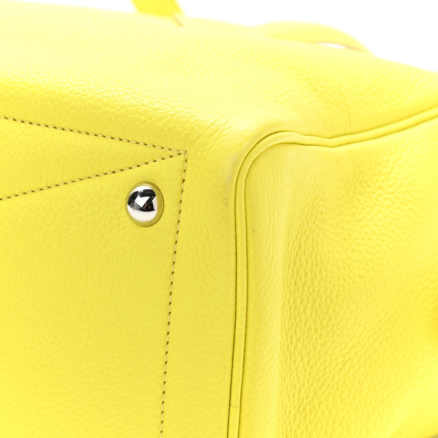 Hermes Taurillon Clemence Victoria II 35 Soufre 10 of 11