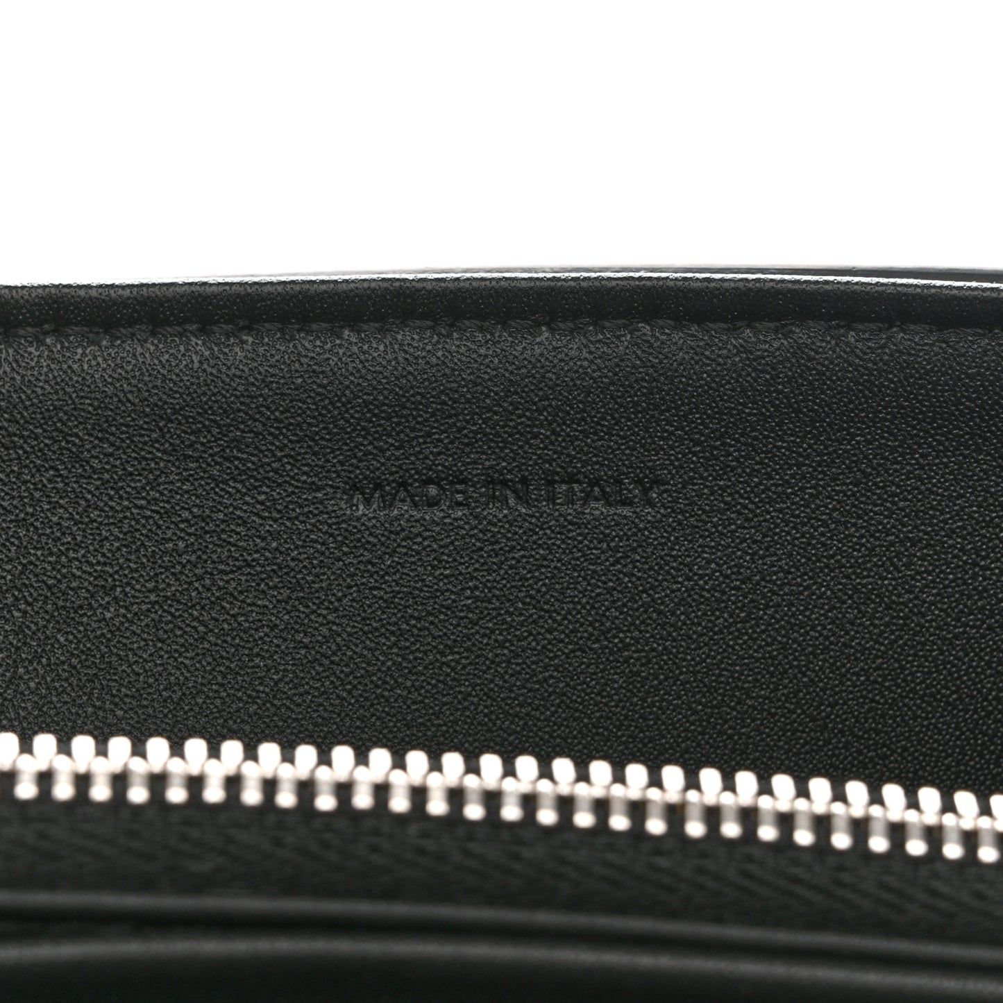 Supple Calfskin Teen Victoire Black