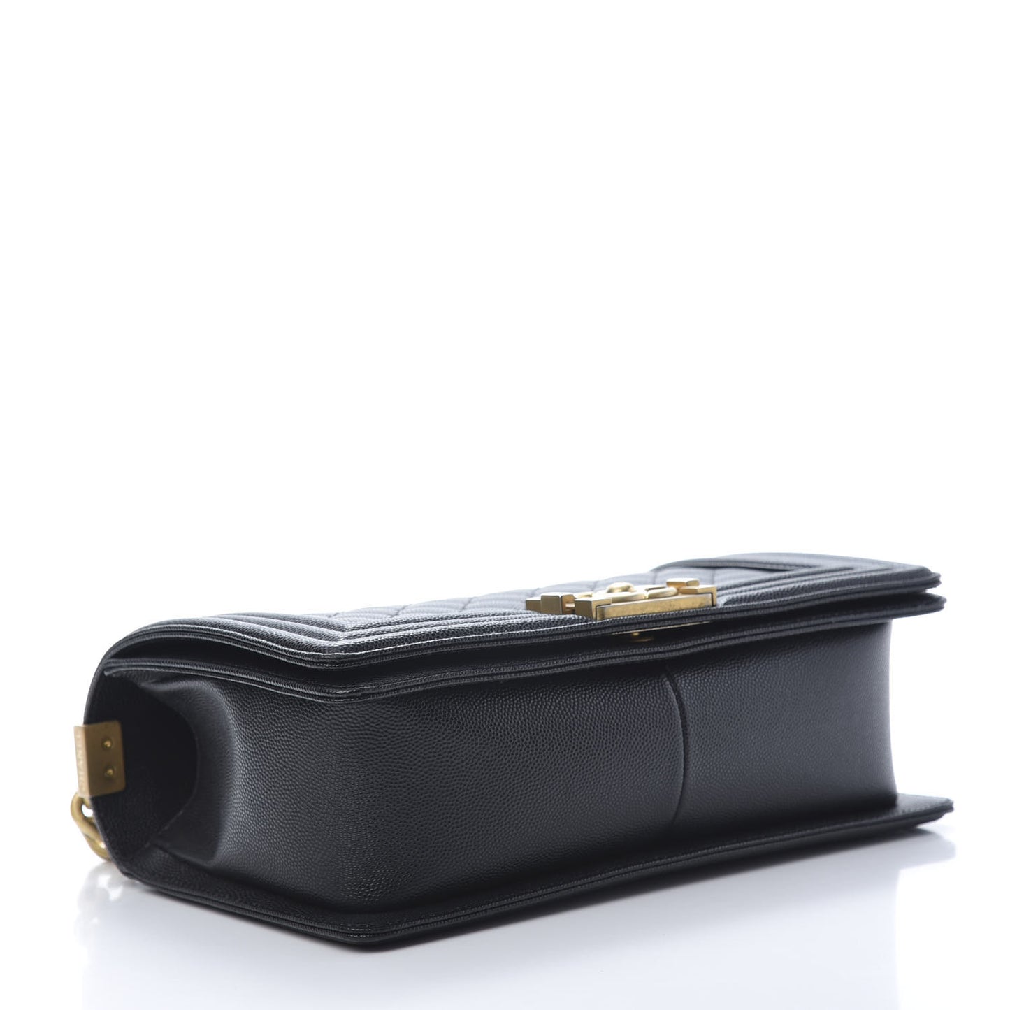 Caviar Quilted Medium Boy Flap Black