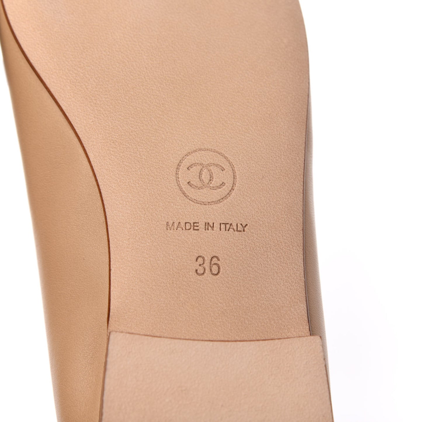 Lambskin Cap Toe CC Ballerina Flats 36 Beige