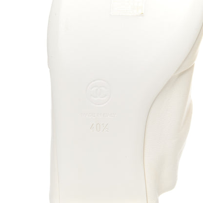Chanel Lambskin Pearl Bow CC Flat Sandals 40.5 White 7 of 13