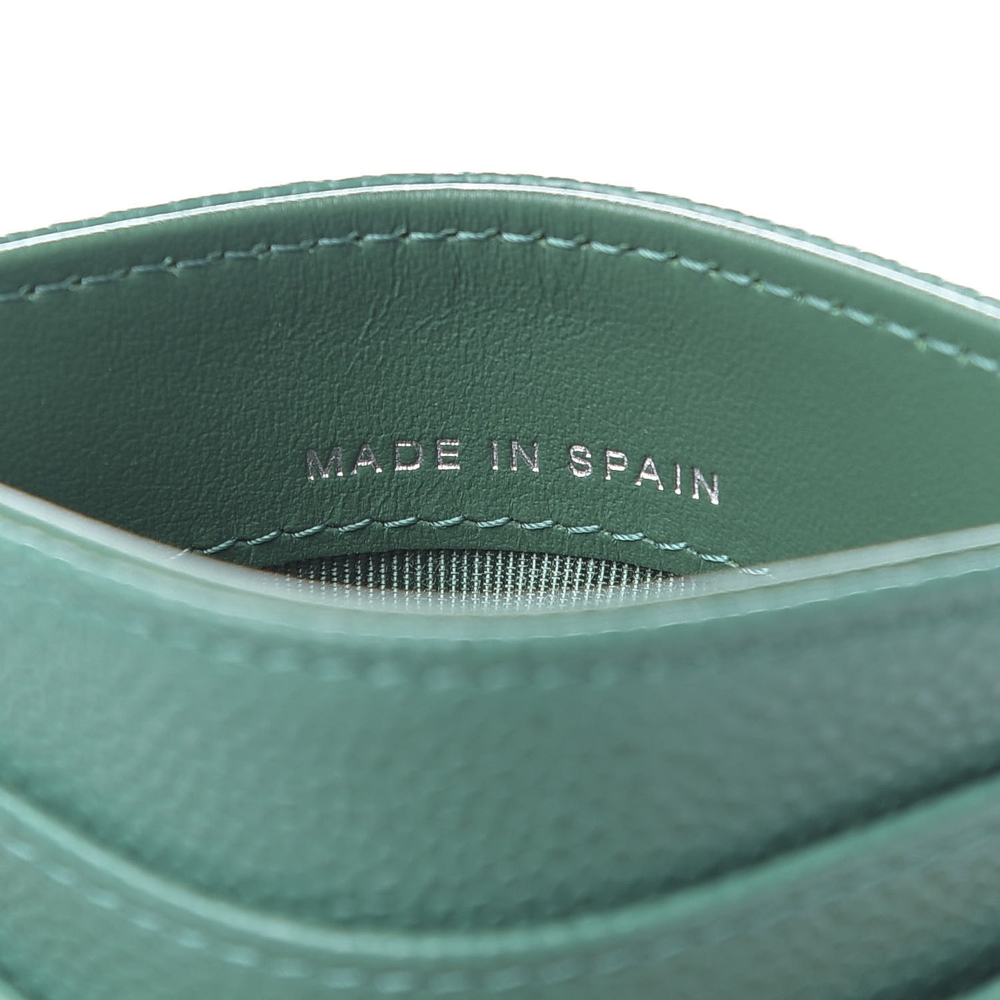 Caviar Quilted Card Holder Green