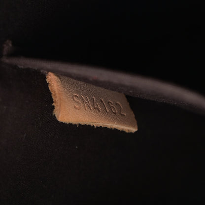 Louis Vuitton Vernis Alma GM 6 of 17