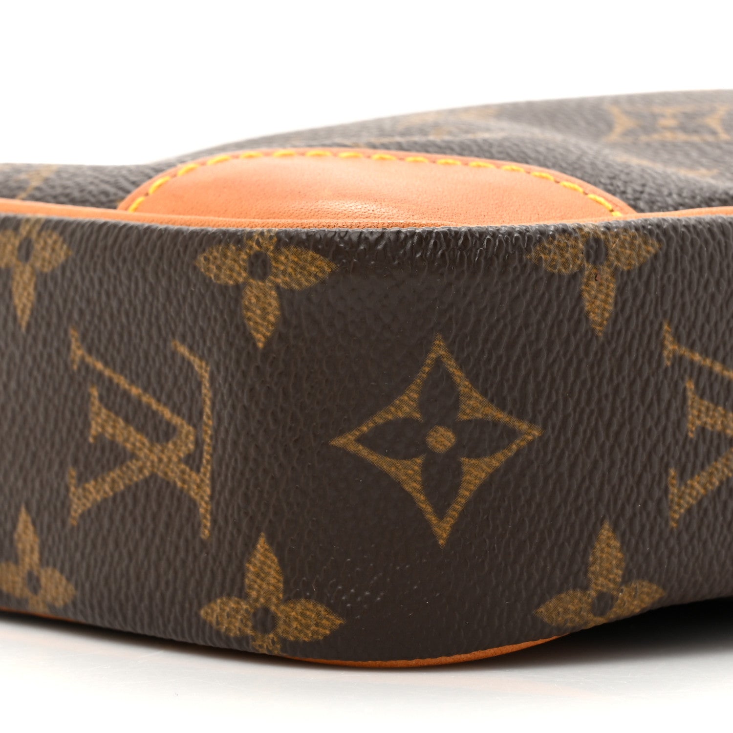 Louis Vuitton Monogram Danube 21 9 of 17