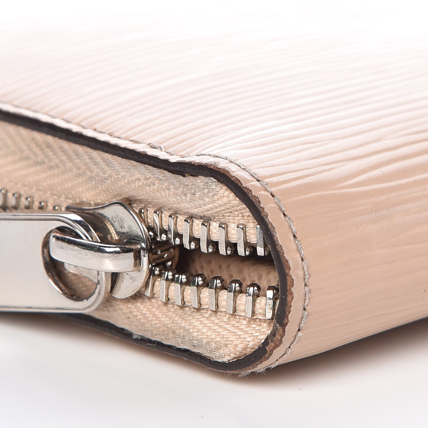 Louis Vuitton Epi Zippy Wallet Magnolia 8 of 10