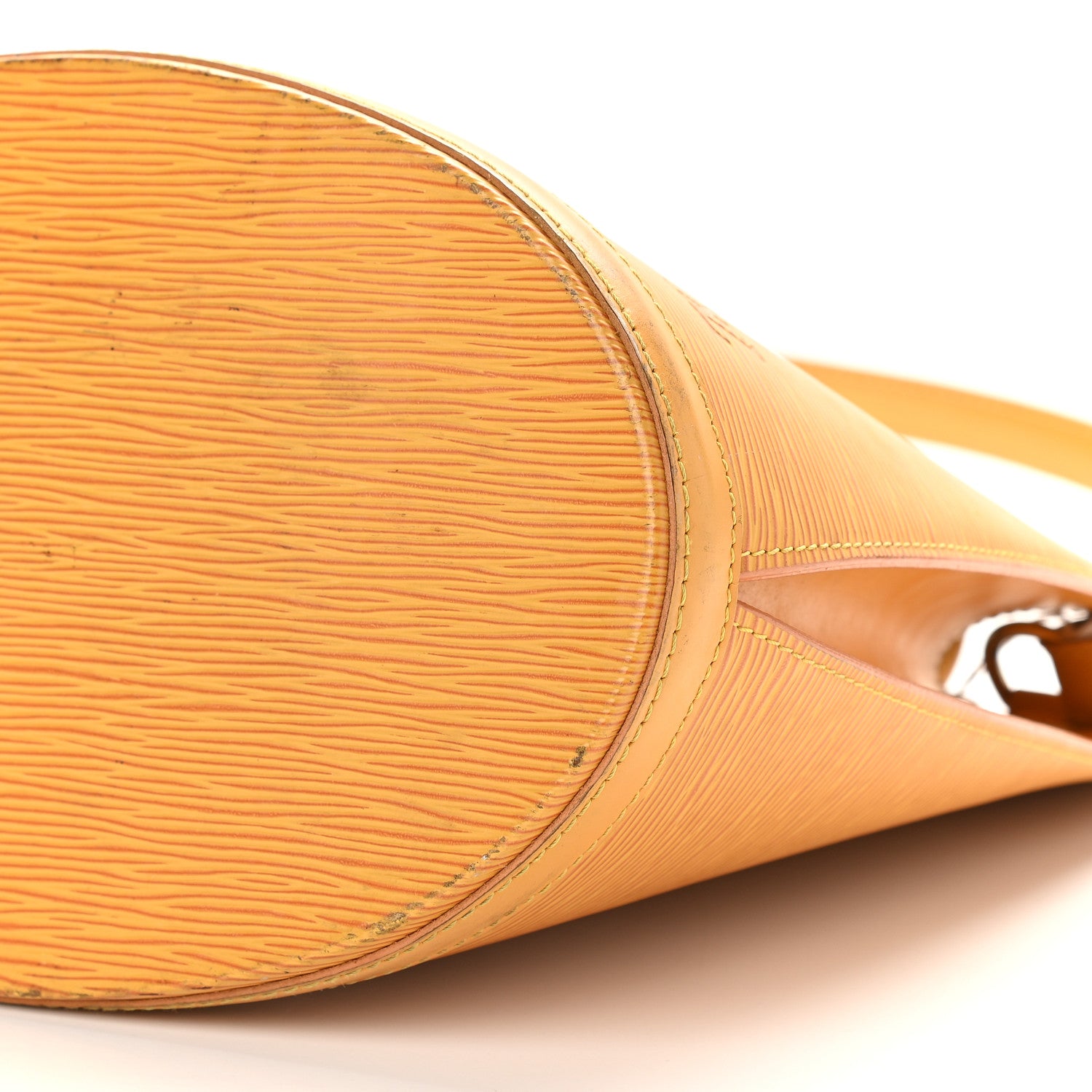 Louis Vuitton Epi Cluny Tassil 7 of 11
