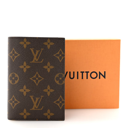 Louis Vuitton Monogram Passport Cover 7 of 7