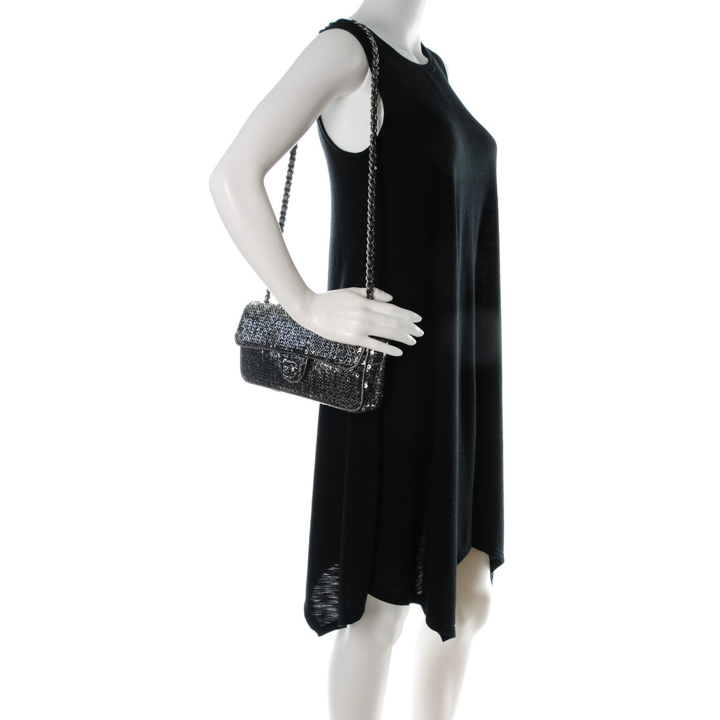 Sequin East West Flap Dark Silver