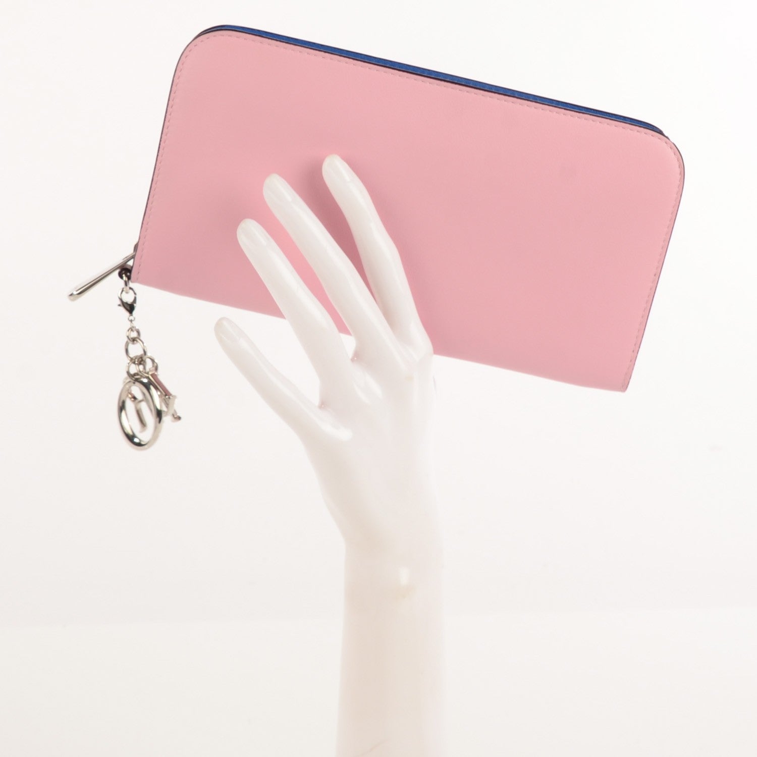 Christian Dior Smooth Calfskin Diorissimo Voyageur Wallet Malabar 2 of 8