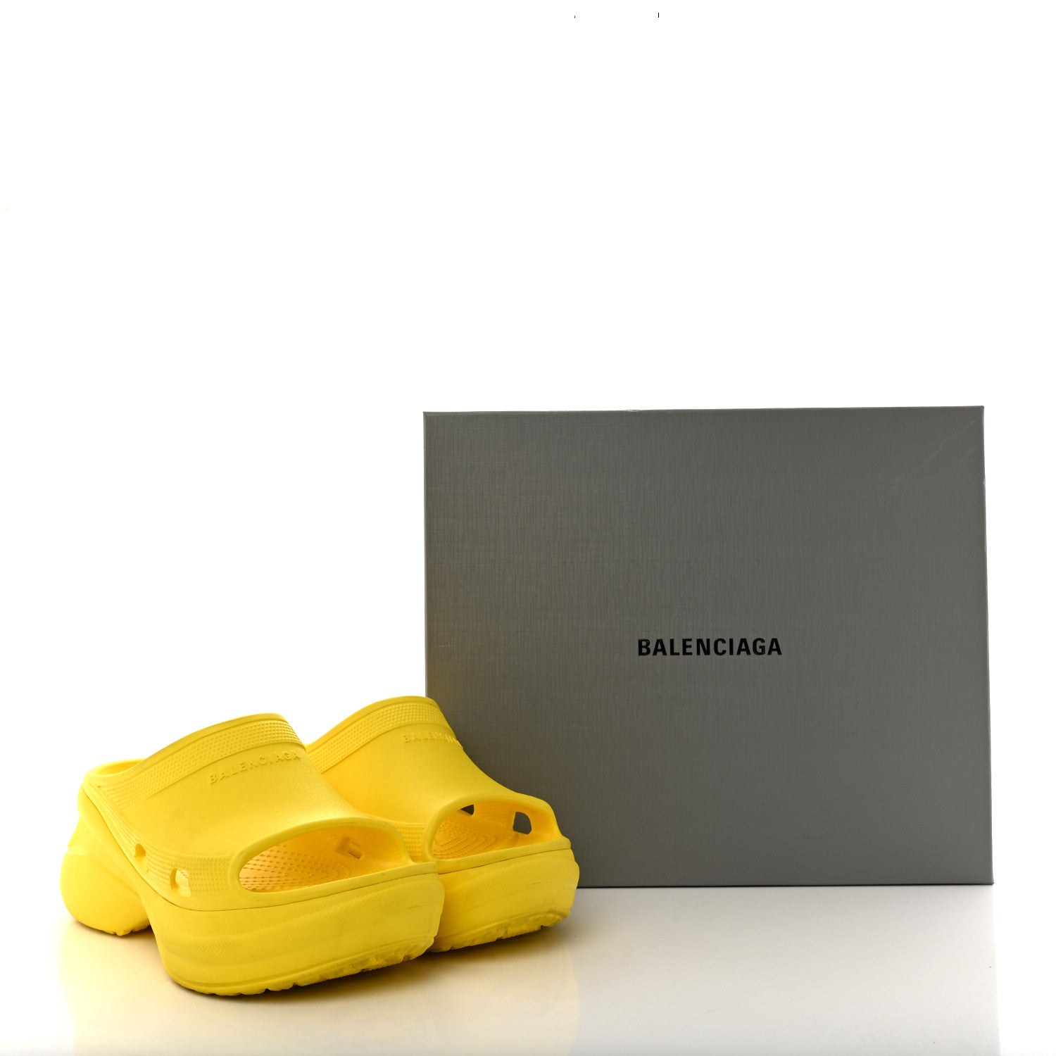 Balenciaga X CROCS Rubber Womens Pool Slides 40 Lemon 12 of 12