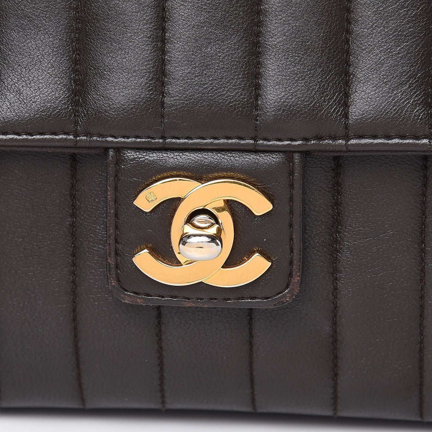 Lambskin Vertical Quilt Medium Flap Brown