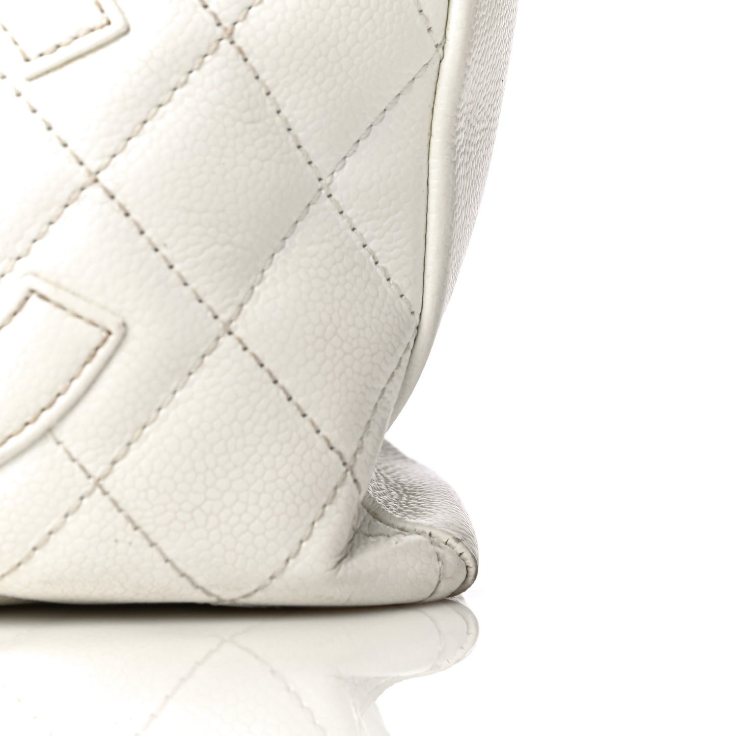 Caviar Quilted Petit Shopping Tote PST White