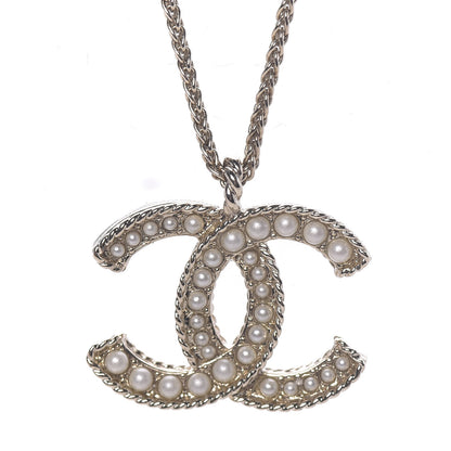 Chanel Pearl CC Pendant Necklace Gold 3 of 6