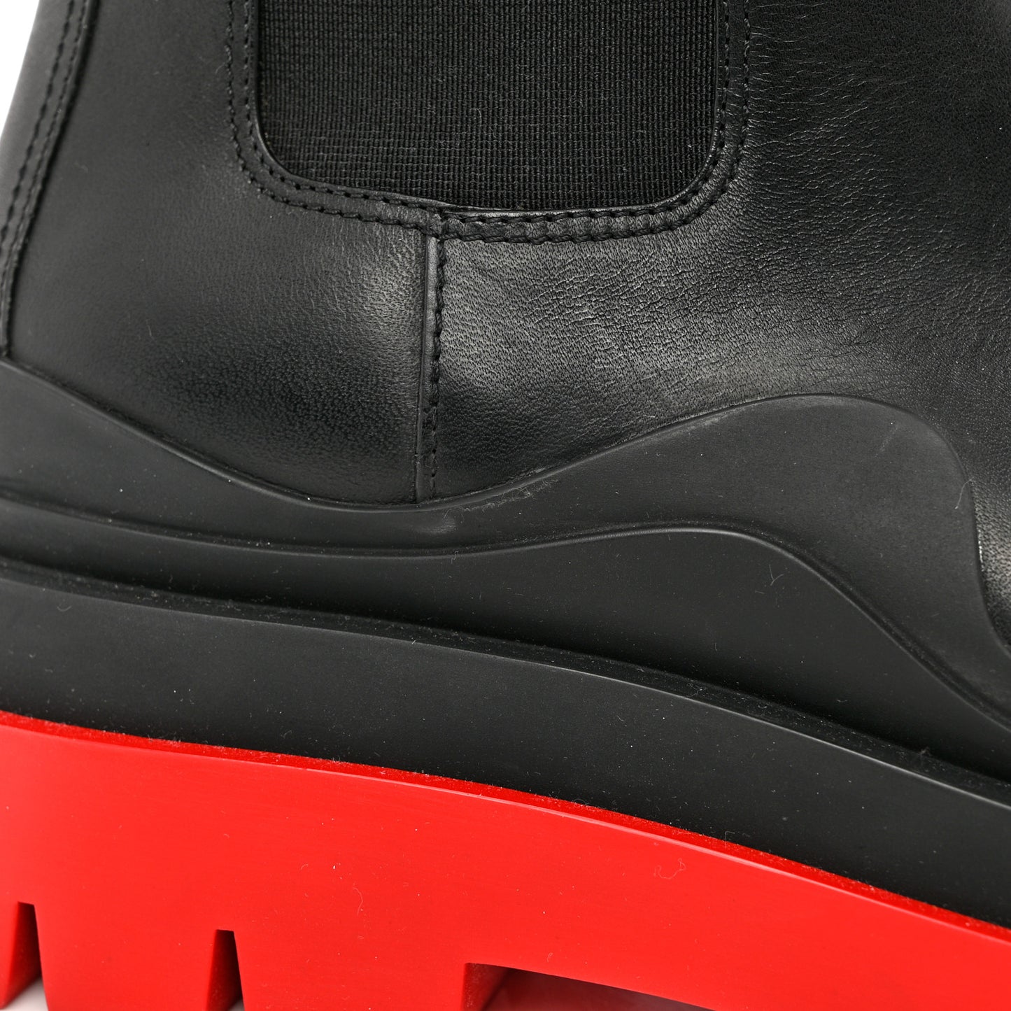 Calfskin The Tire Chelsea Boots 39 Black Bright Red