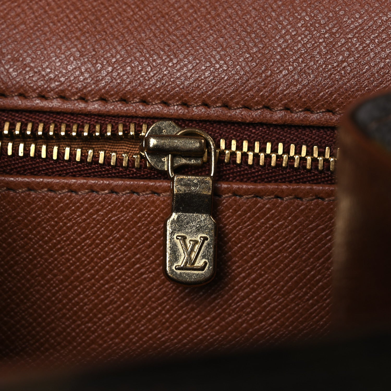 Louis Vuitton Monogram Pochette Dame 26 11 of 11