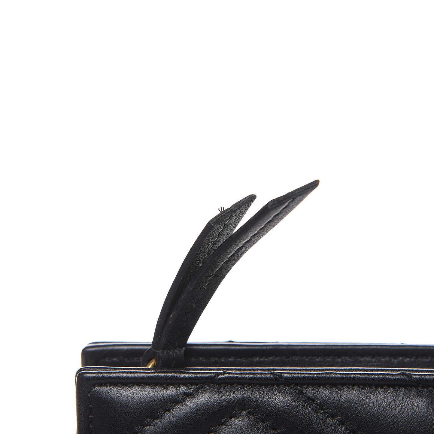 Calfskin Matelasse Chevron Heart GG Marmont Clutch Black